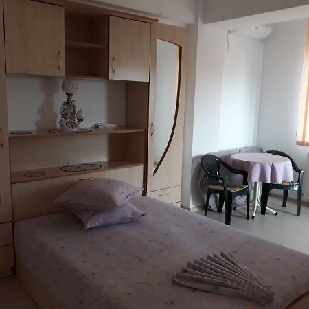 Apartament 3 Camere Constanţa Eksteriør bilde