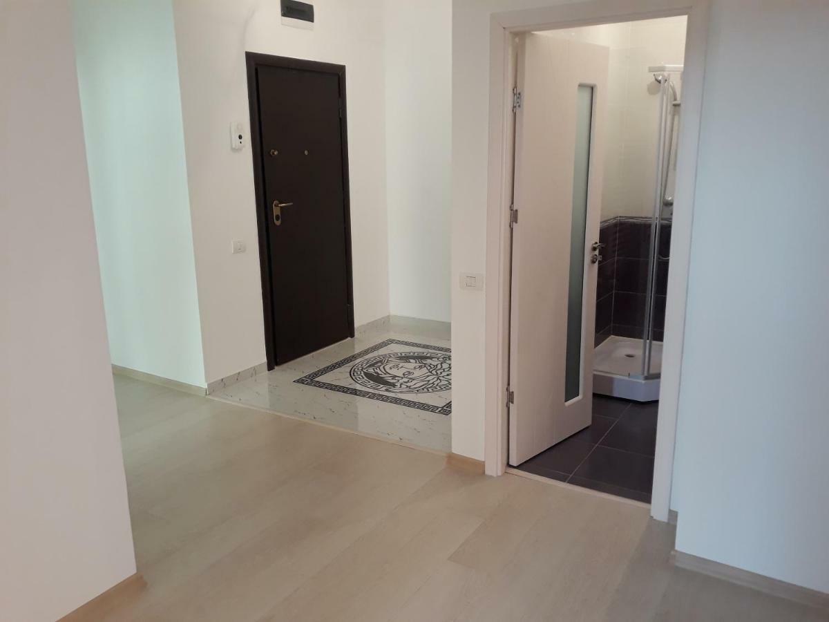 Apartament 3 Camere Constanţa Eksteriør bilde